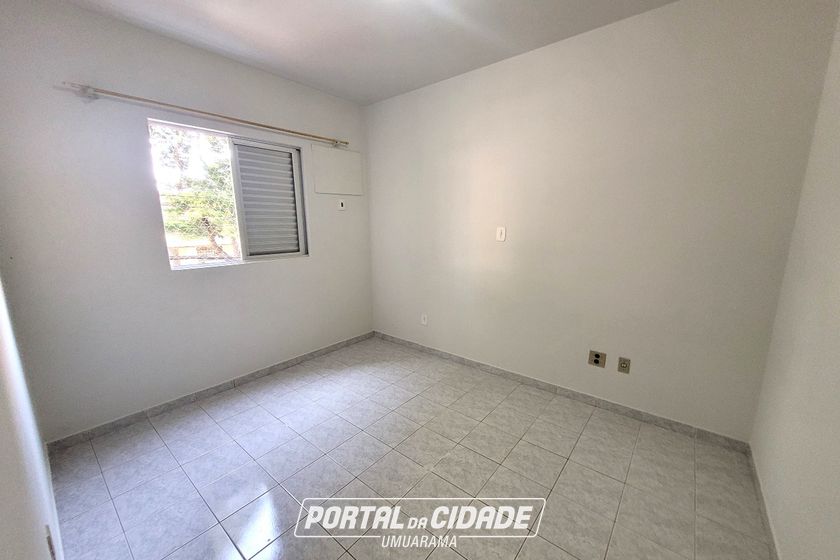 Apartamento para alugar - 81m&sup2; - Zona III