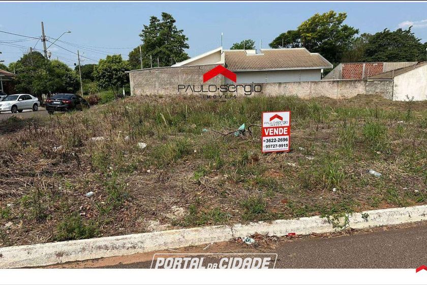 Terreno &agrave; venda - 304m&sup2; - Jardim Alto da Boa Vista