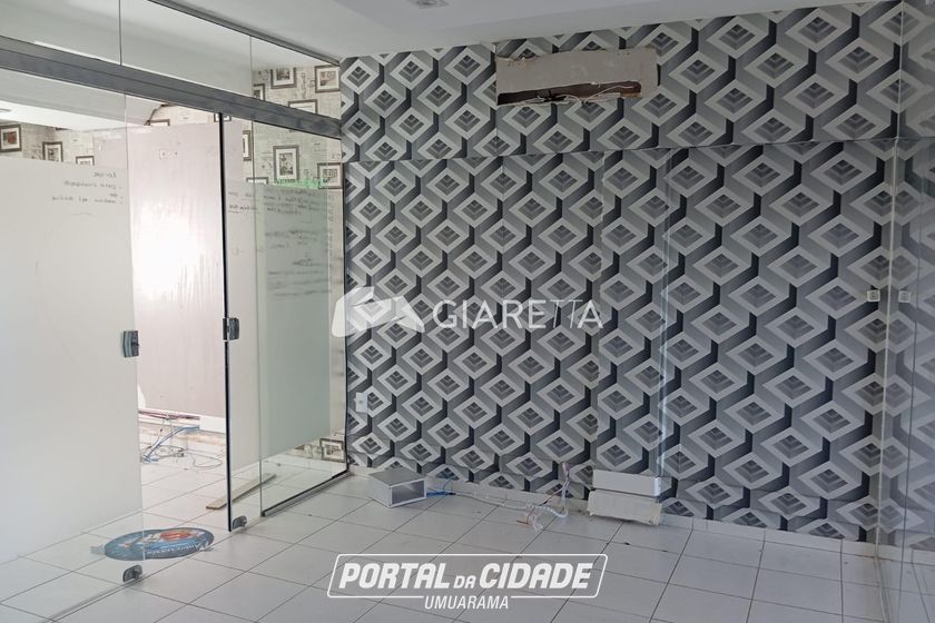 Sala Comercial &agrave; venda - 55m&sup2; - CENTRO