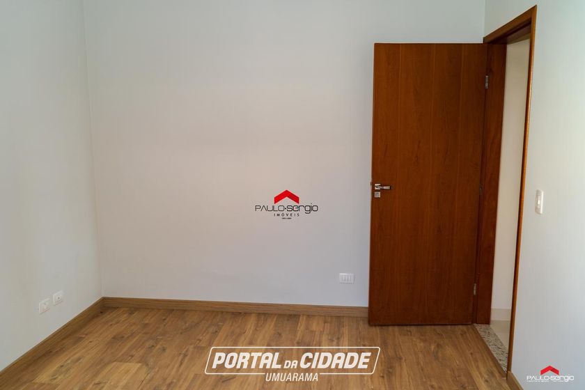 Casa &agrave; venda - 185m&sup2; - Zona Armaz&eacute;m