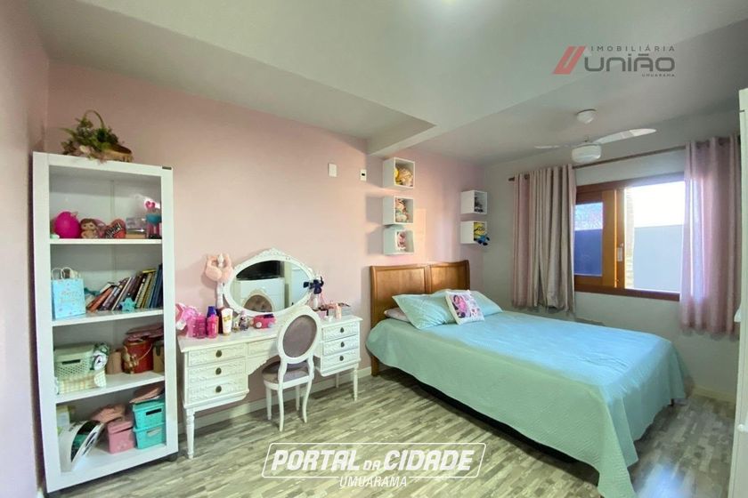 Casa &agrave; venda - 420m&sup2; - Zona I-a