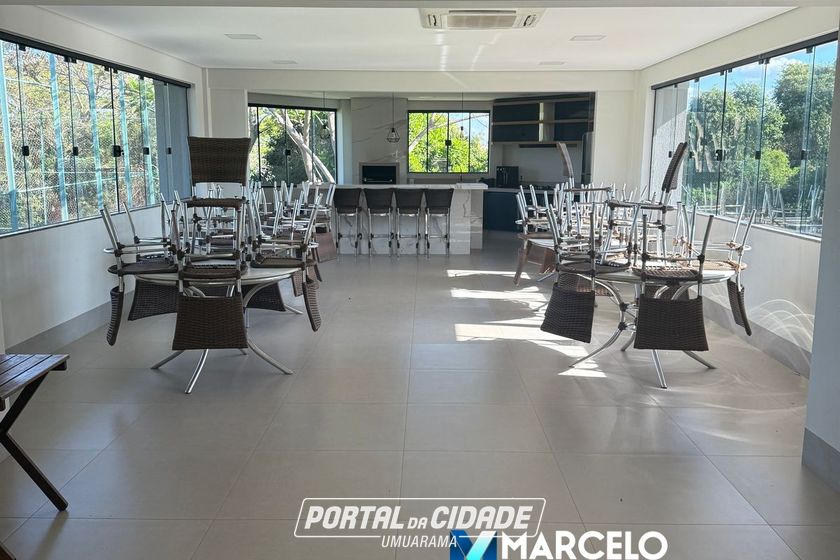 Terreno &agrave; venda - 610m&sup2; - Zona III