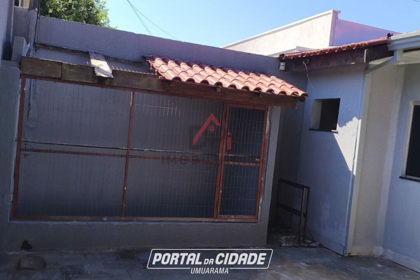 Casa &agrave; venda - 250m&sup2; - Jardim Uni&atilde;o