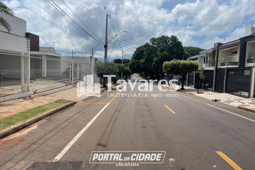 Terreno &agrave; venda - 245m&sup2; - Zona II