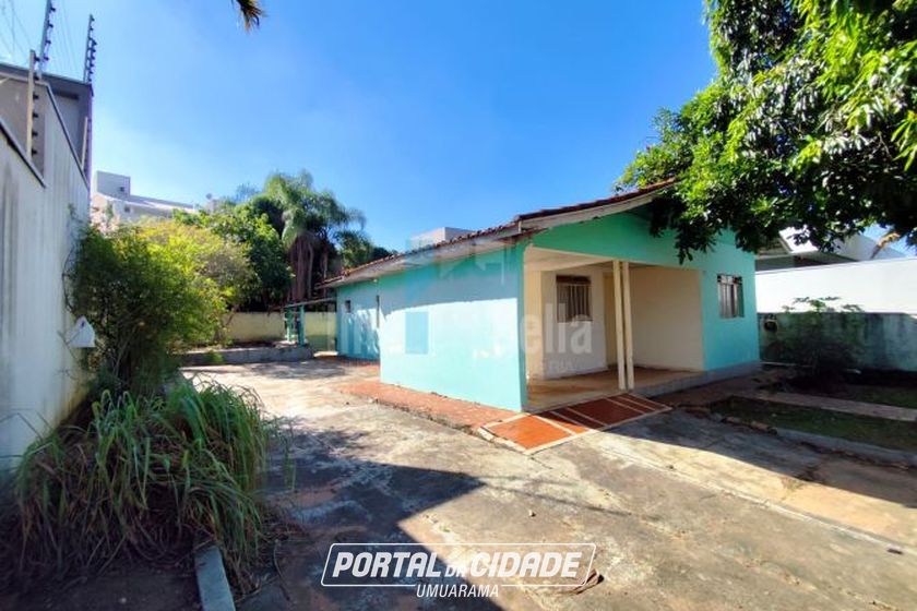 Casa &agrave; venda - Zona III