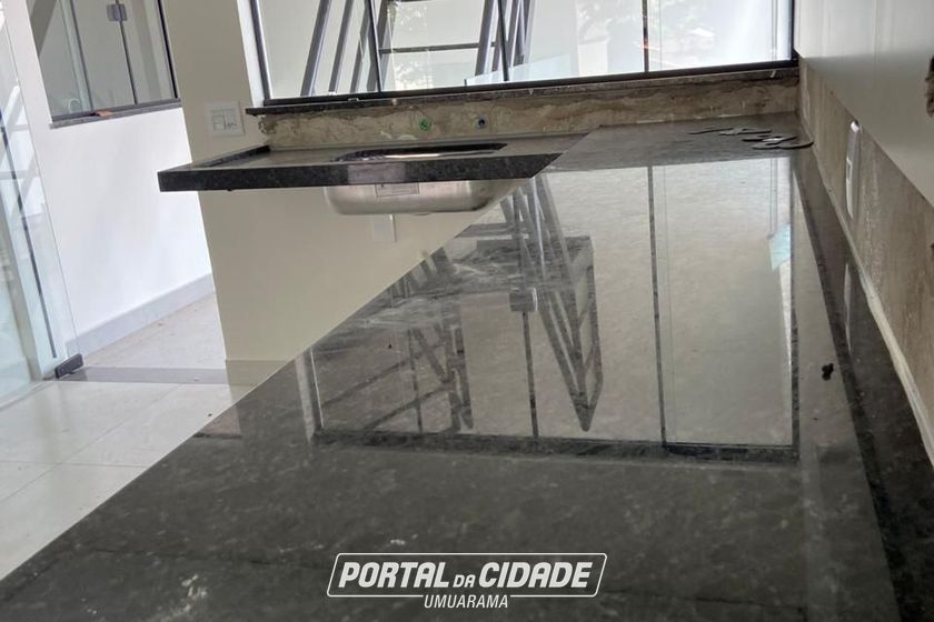 Sobrado &agrave; venda - 247m&sup2; - Zona V