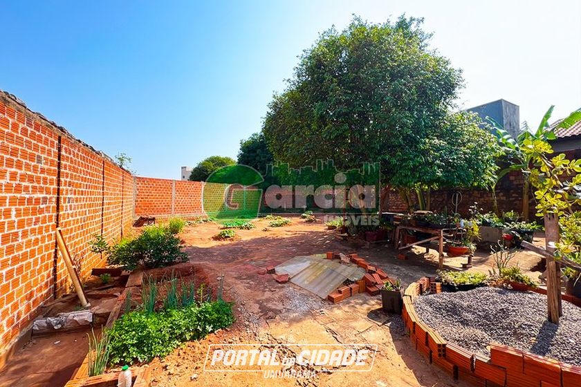 Terreno &agrave; venda - 530m&sup2; - Zona V