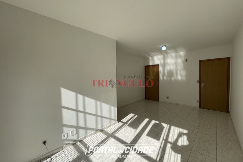 Apartamento para alugar - 61m&sup2; - ZONA I