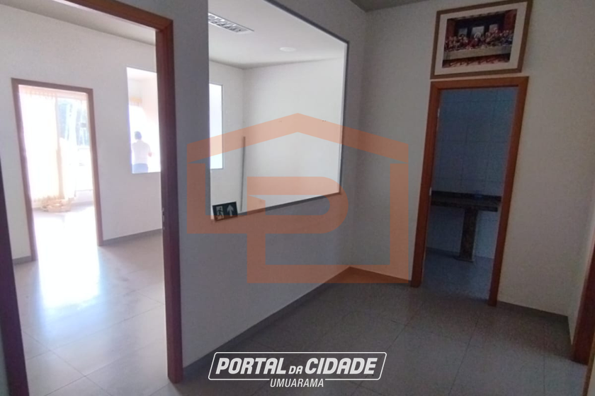 Sal&atilde;o Comercial para alugar - 432m&sup2; - Zona III
