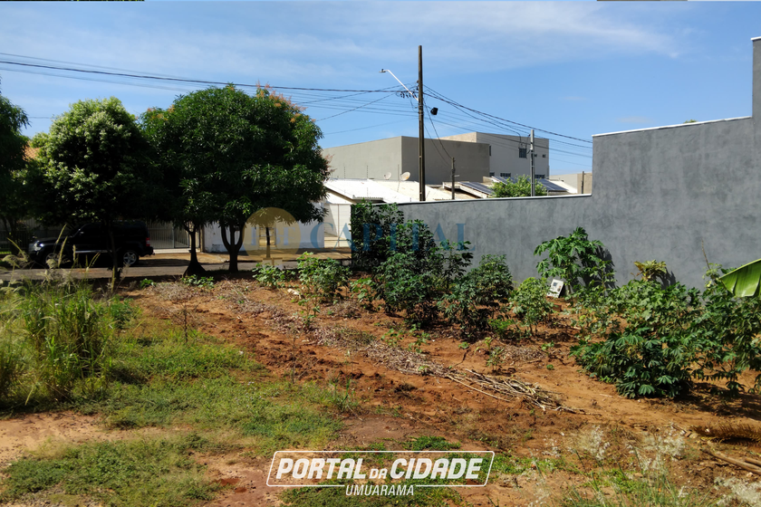 Terreno &agrave; venda - 270m&sup2; - Parque Alto da Paran&aacute;