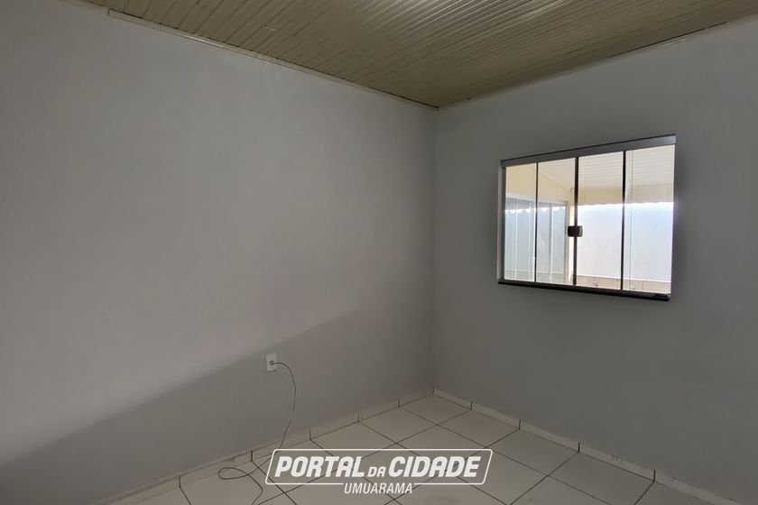 Casa para alugar - 324m&sup2; - ZONA V