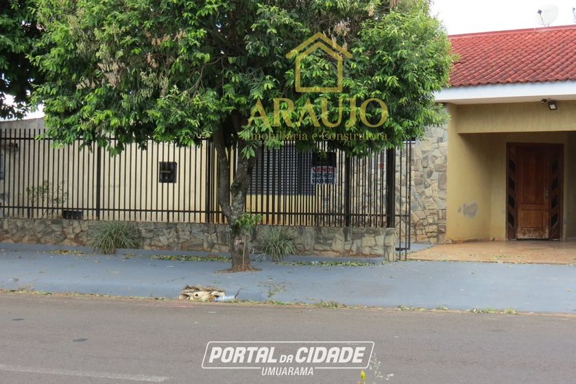 Casa &agrave; venda - 150m&sup2; - Jardim Tropical