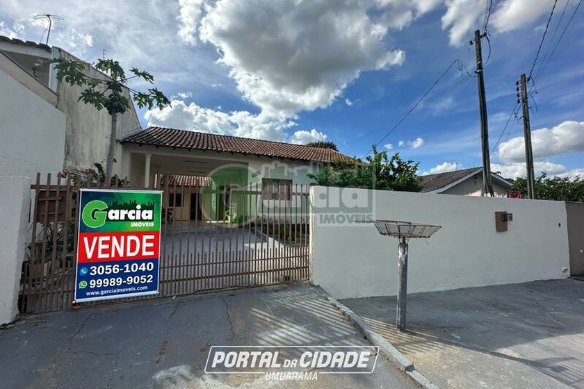 Casa &agrave; venda - 172m&sup2; - Conjunto Patrim&ocirc;nio Umuarama