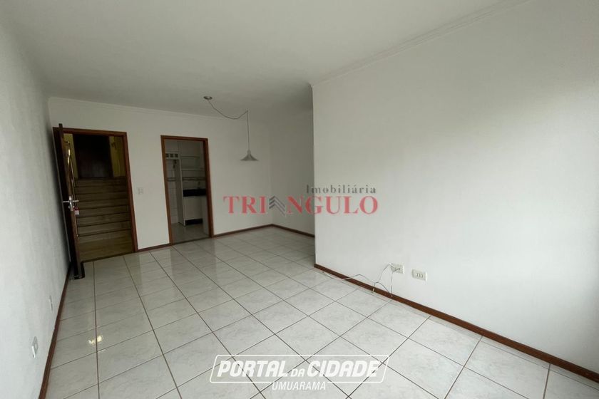 Apartamento &agrave; venda - 77m&sup2; - ZONA II