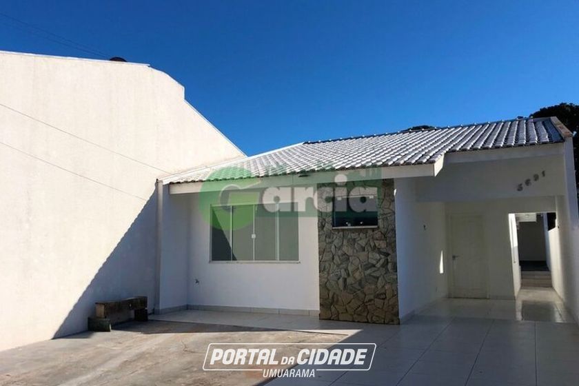 Casa &agrave; venda - 75m&sup2; - Zona III