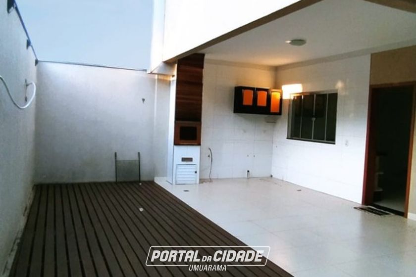 Casa &agrave; venda - 257m&sup2; - ZONA VII