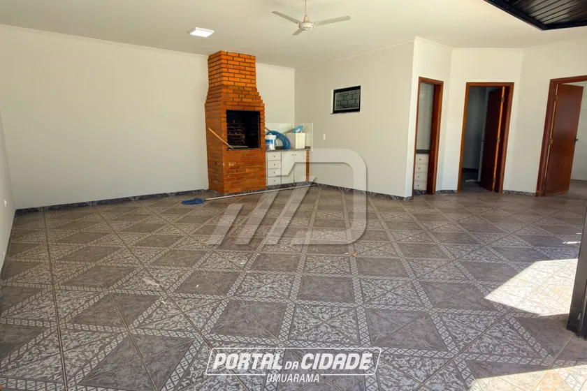 Sobrado &agrave; venda - 376m&sup2; - Zona I