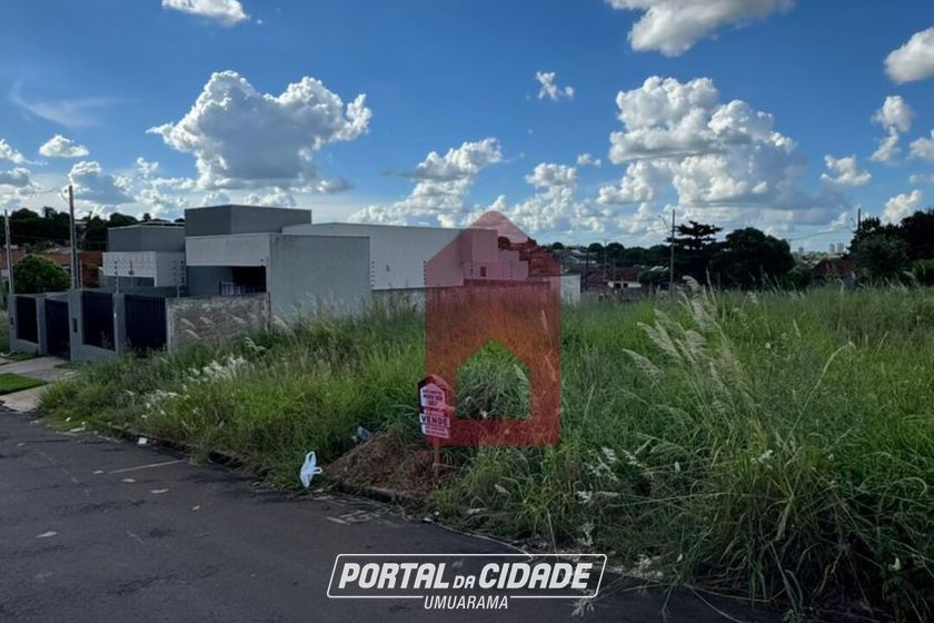 Terreno &agrave; venda - 136m&sup2; - Jardim Pimentel