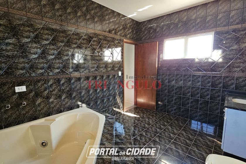 Sobrado &agrave; venda - 250m&sup2; - JARDIM DOS PRINCIPES