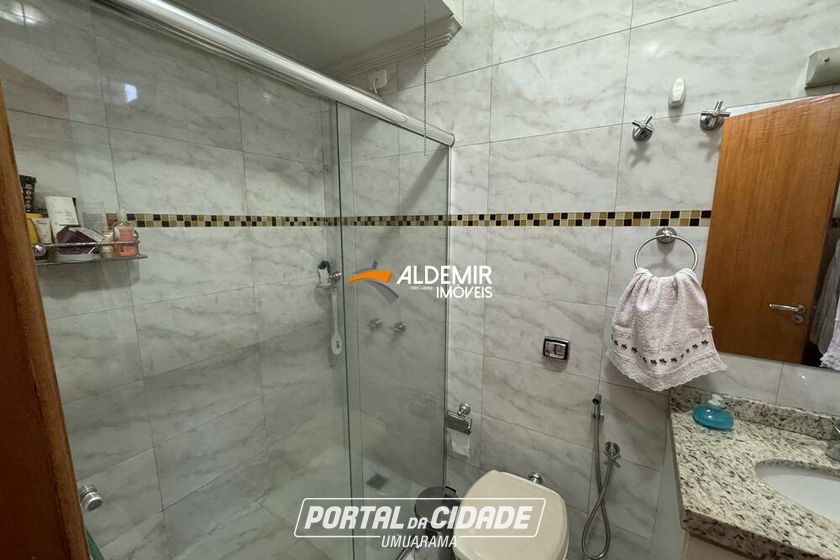 Sobrado &agrave; venda - 198m&sup2; - Zona 5