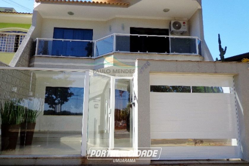 Sobrado &agrave; venda - 356m&sup2; - Zona II