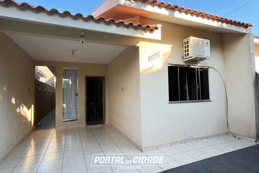 Casa &agrave; venda - 130m&sup2; - Jardim Interlagos