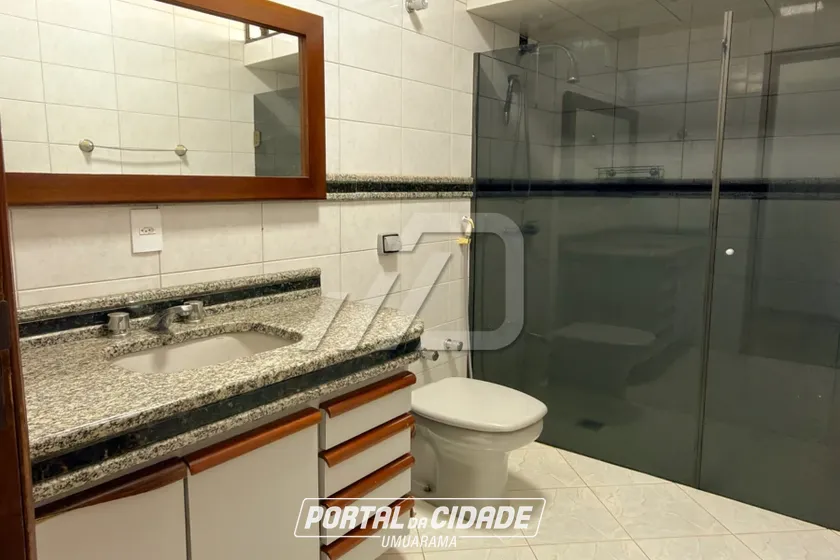 Sobrado &agrave; venda - 376m&sup2; - Zona I