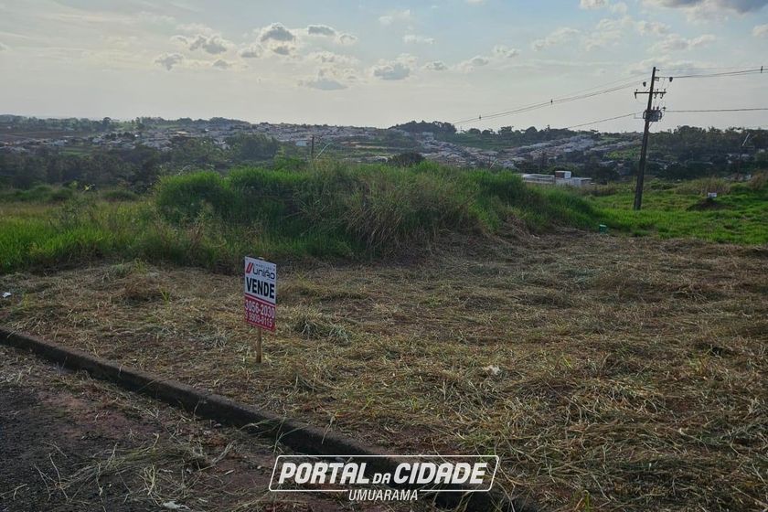 Terreno &agrave; venda - 204m&sup2; - Jardim Aeroporto II