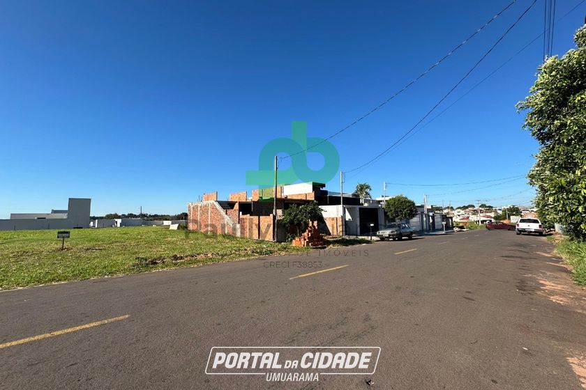 Terreno &agrave; venda - 200m&sup2; - Jardim Colorado