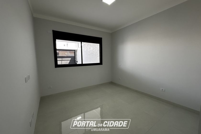 Casa &agrave; venda - 90m&sup2; - Jardim Cima