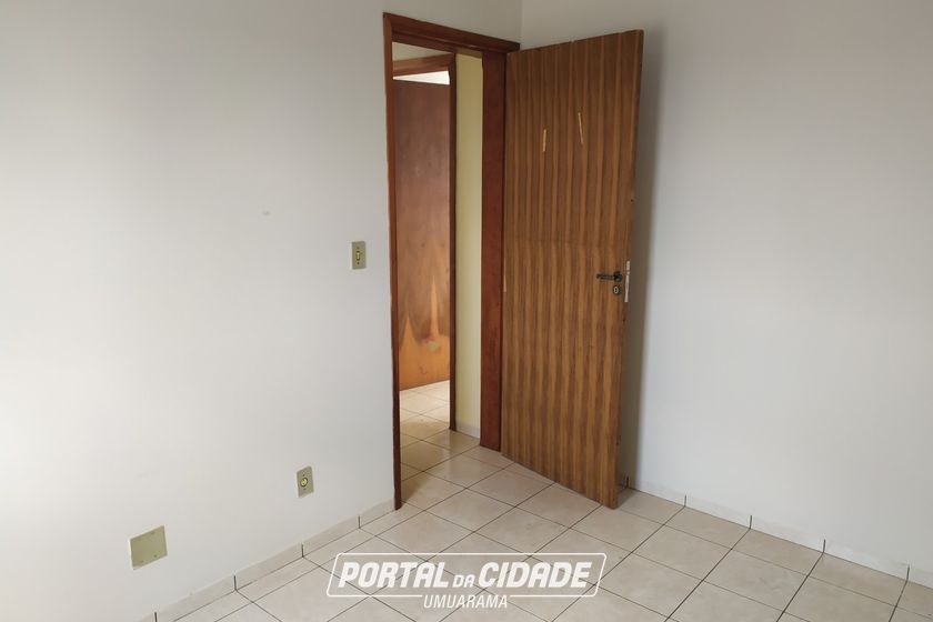 Apartamento &agrave; venda - 79m&sup2; - ZONA III