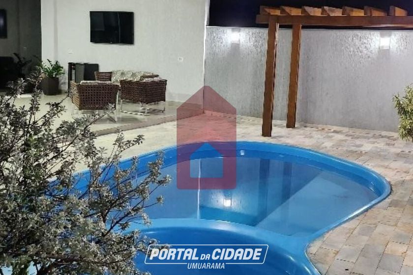 Casa &agrave; venda - 233m&sup2; - Jardim Tamoio
