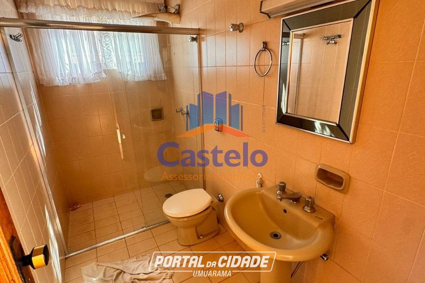 Casa para alugar - 310m&sup2; - ZONA II
