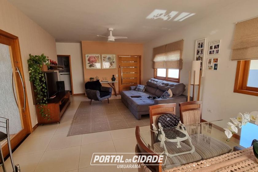 Casa &agrave; venda - 545m&sup2; - Zona VI