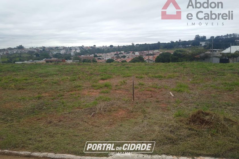 Terreno &agrave; venda - 176m&sup2; - Jd Riviera