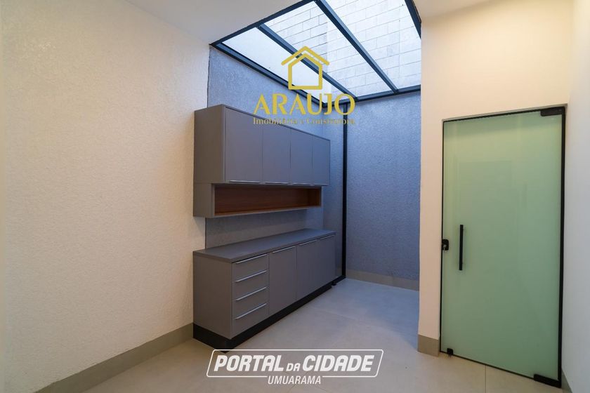 Casa &agrave; venda - 250m&sup2; - Zona VII