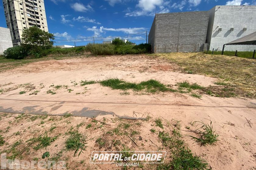 Terreno &agrave; venda - 400m&sup2; - Zona I