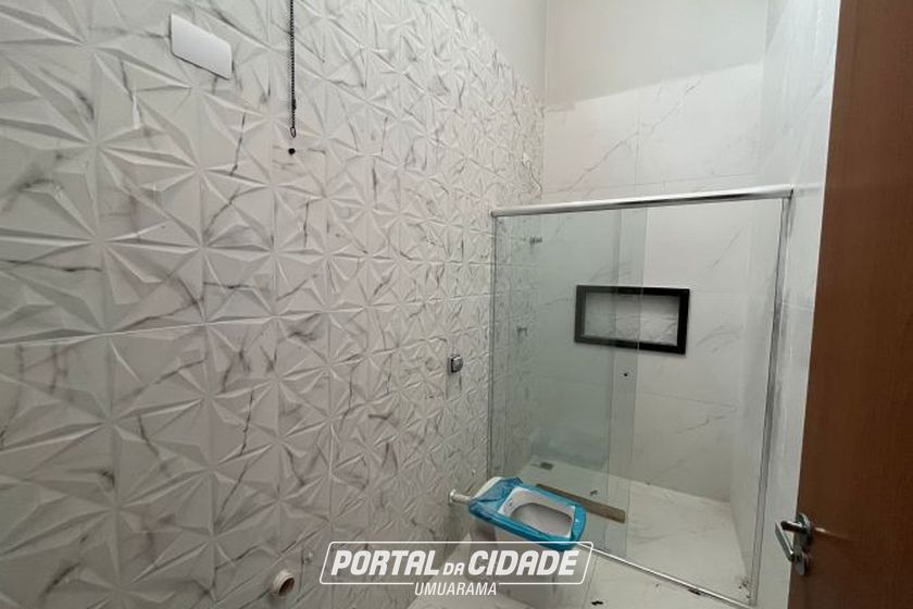 Casa &agrave; venda - 200m&sup2; - 