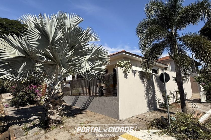 Casa &agrave; venda - 170m&sup2; - Zona III