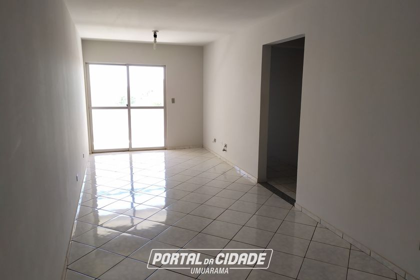 Apartamento para alugar - 95m&sup2; - ZONA III