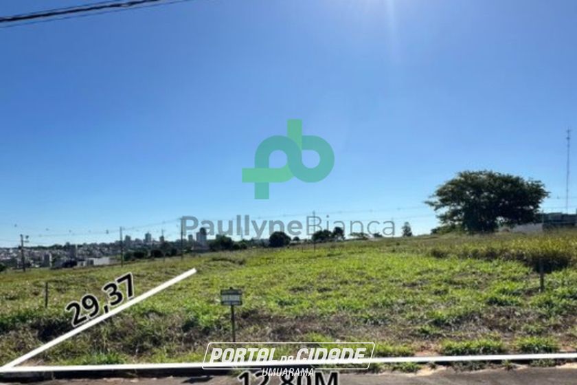 Terreno &agrave; venda - 376m&sup2; - CONJUNTO PATRIM&Ocirc;NIO UMUARAMA