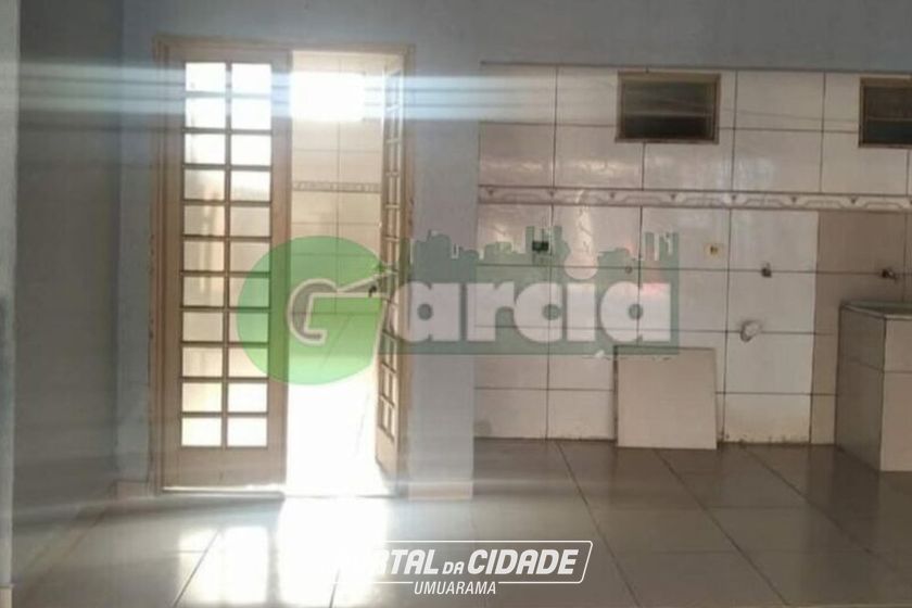 Casa &agrave; venda - 315m&sup2; - Zona I-A