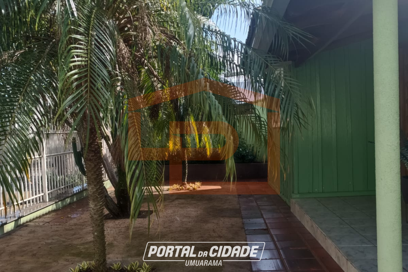 Casa &agrave; venda - 449m&sup2; - Zona II