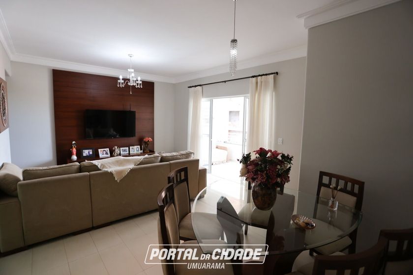 Apartamento &agrave; venda - 206m&sup2; - Zona I