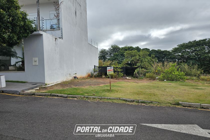 Terreno &agrave; venda - 177m&sup2; - JARDIM TUPAN