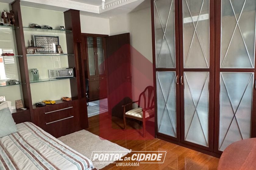 Casa &agrave; venda - 332m&sup2; - Zona I