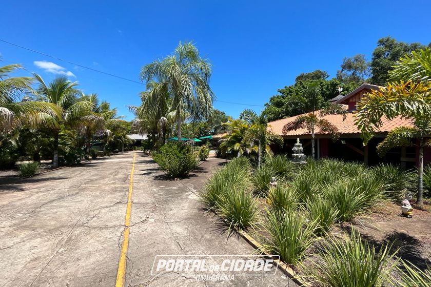Ch&aacute;cara &agrave; venda - 11000m&sup2; - PR-323
