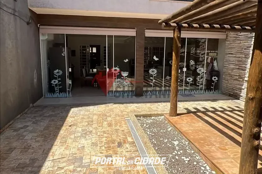 Sobrado &agrave; venda - ZONA I