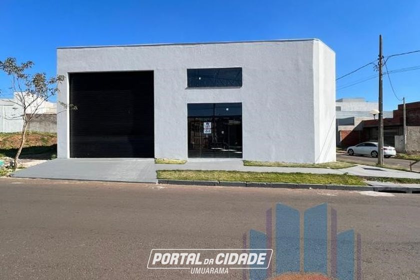 Sal&atilde;o Comercial &agrave; venda - 355m&sup2; - Zona V