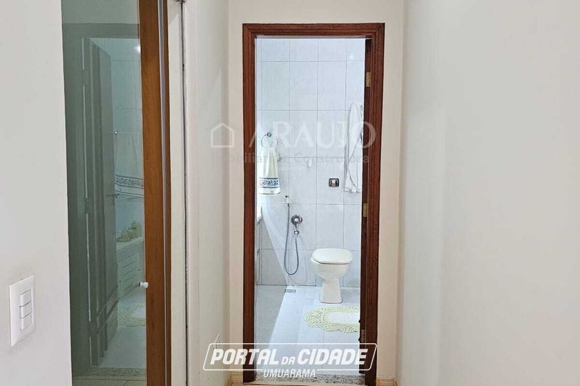 Sobrado &agrave; venda - 272m&sup2; - Zona III